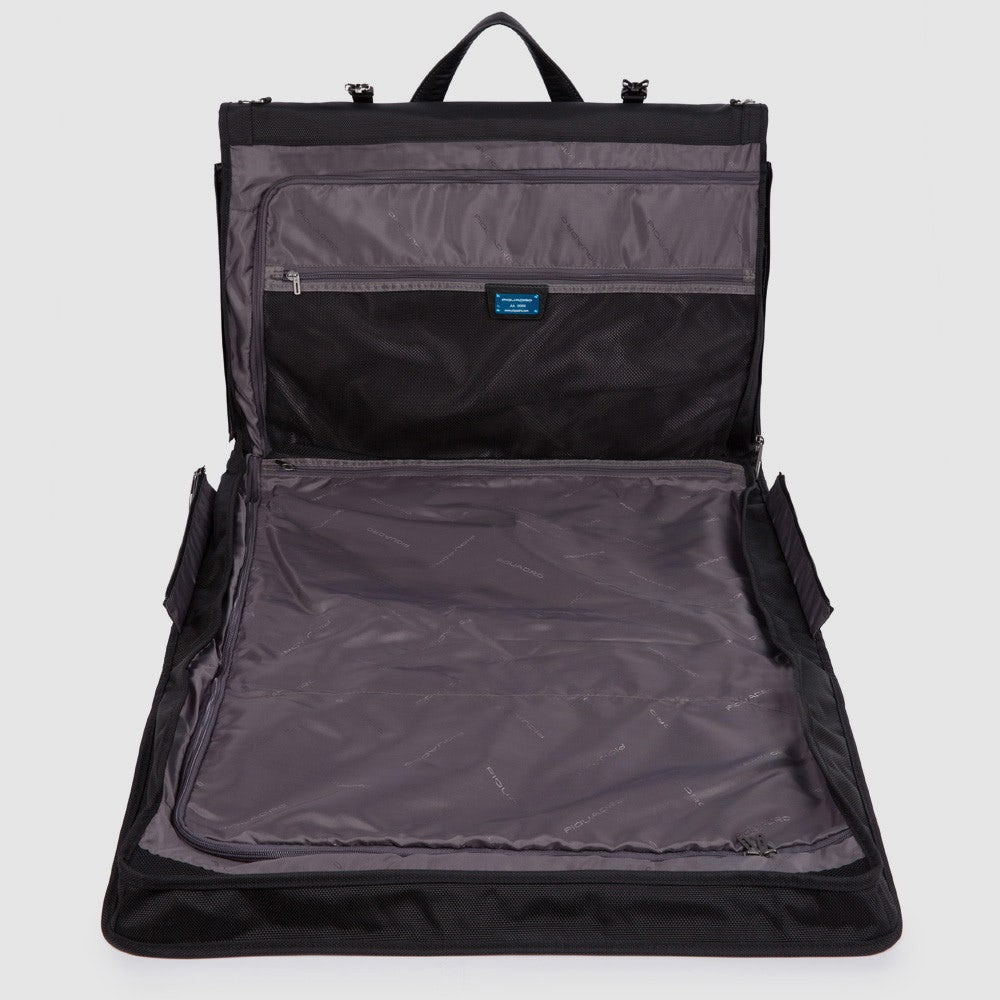 Portabiti pieghevole con porta camicie, gancio, tag personalizzabile e tasca per CONNEQU                                                         Brief – PA4344BR-000