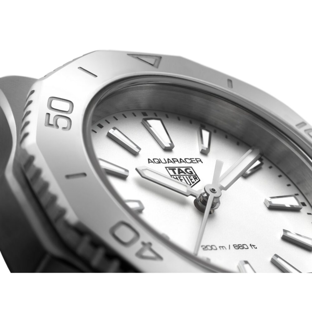 TAG Heuer Aquaracer Professional 200 Кварцевые часы, 30 mm, Сталь WBP1411.BA0622